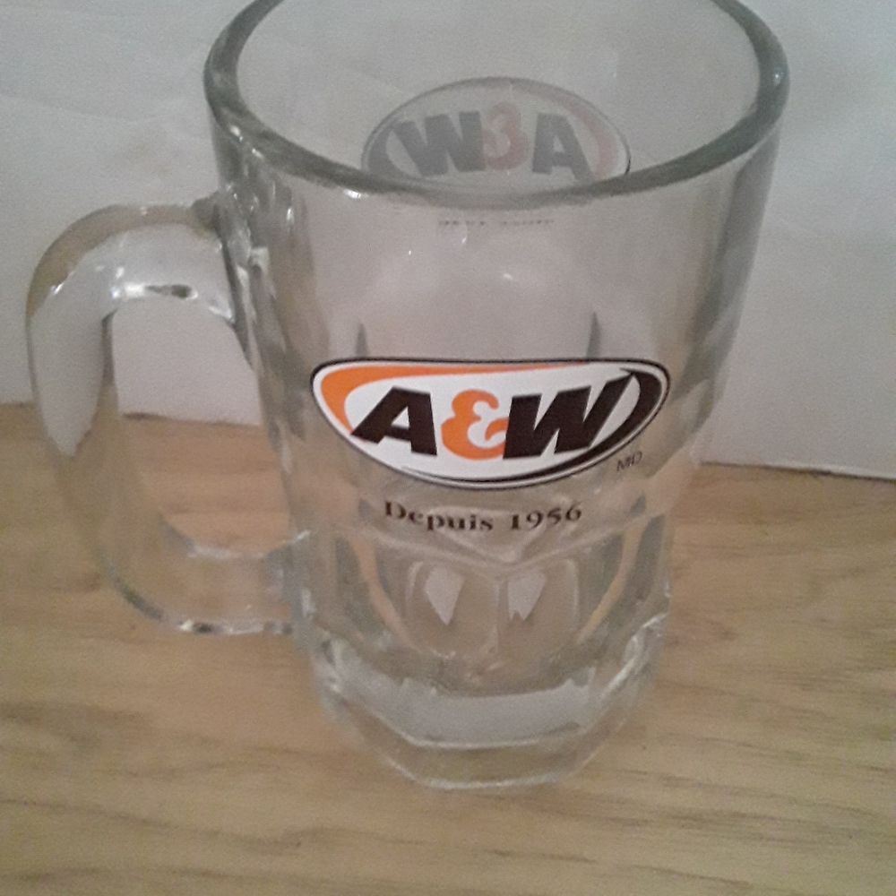 Vintage A & W Root Beet Tall Glass Mug